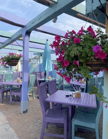The Lookout Beach Cafe