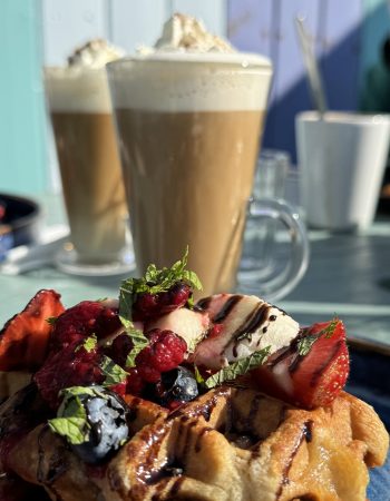 The Lookout Beach Cafe