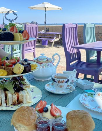 The Lookout Beach Cafe